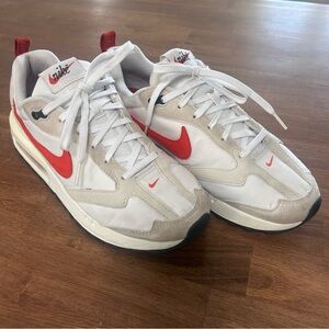 Nike White and Orange Air Max Dawn Sneakers